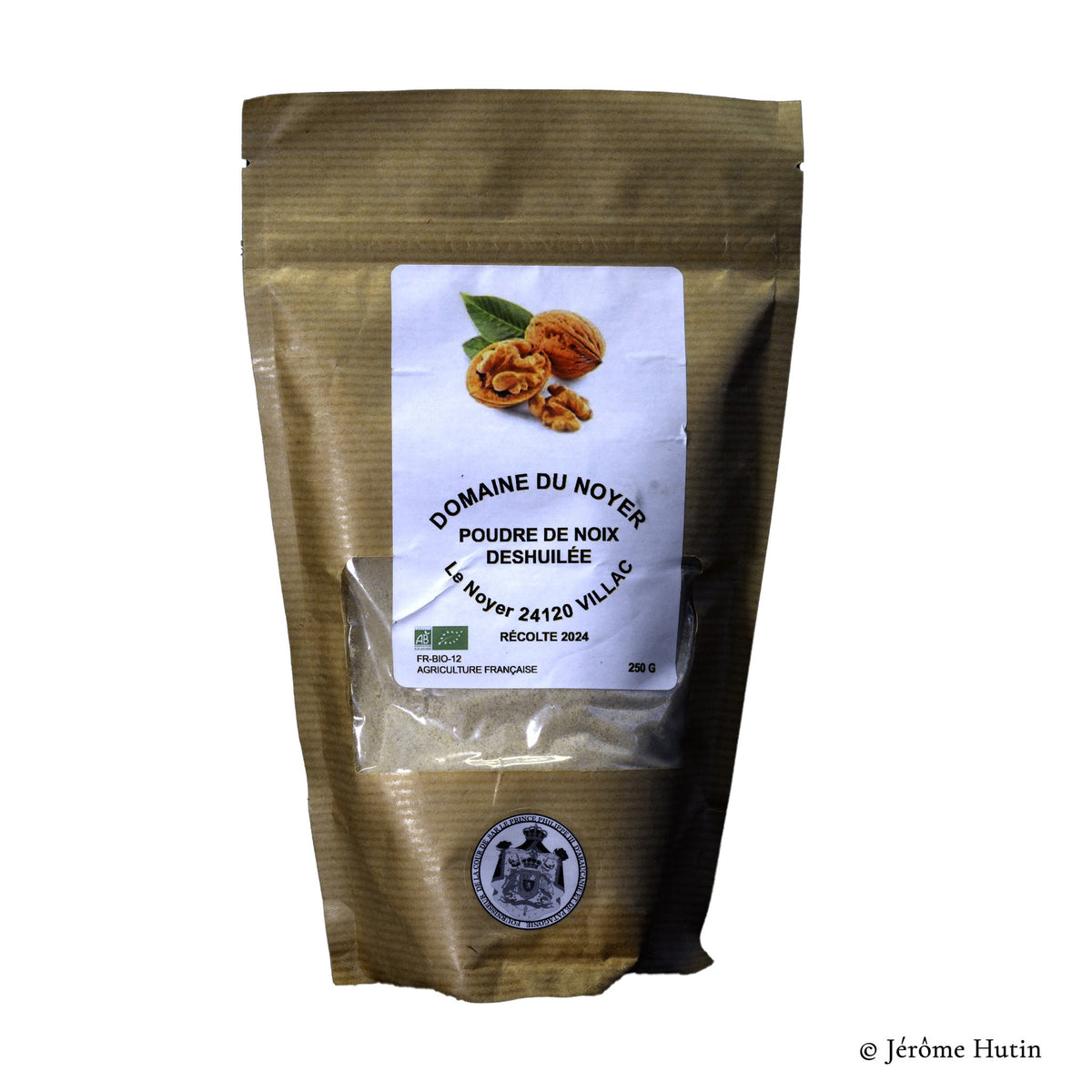 Farine de noix bio du Domaine du Noyer, poudre de noix déshuilée en sachet Photo Jérôme Hutin.