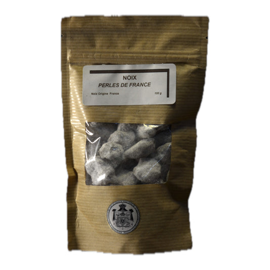 Perles de Dordogne, cerneaux de noix caramélisés au sucre glace, sachet 100 g Photo Jérôme Hutin.